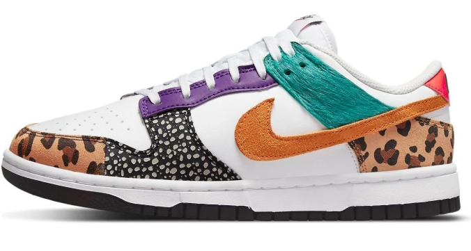 Nike Wmns Dunk Low SE 'Safari Mix' DN3866-100