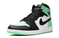 Air Jordan 1 Retro High OG 'Green Glow' | DZ5485-130