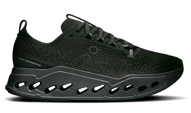 On Running Women's Cloudsurfer Max – Black/Magnet