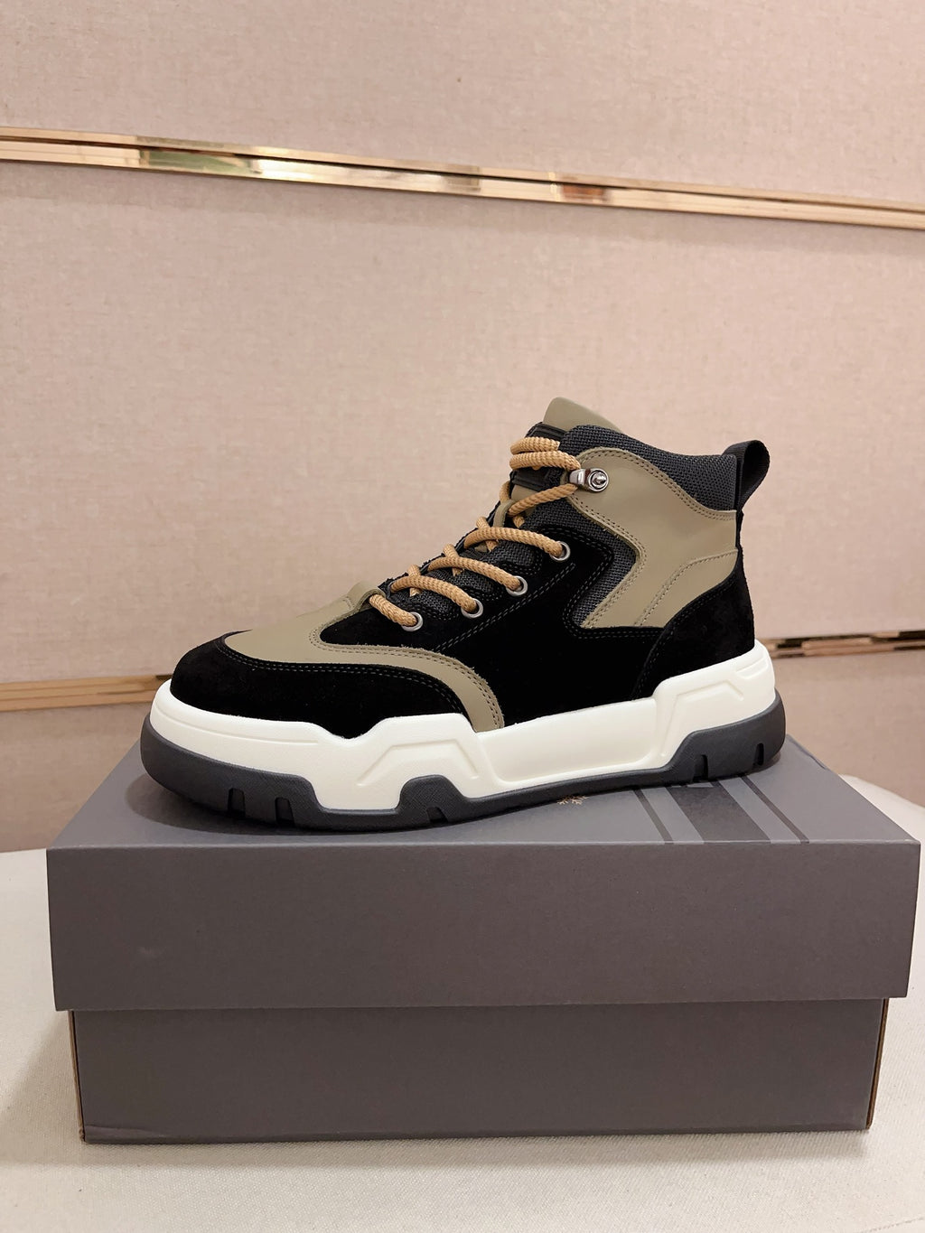 UGG High-Top Sneaker – Black & Olive Tri-Tone