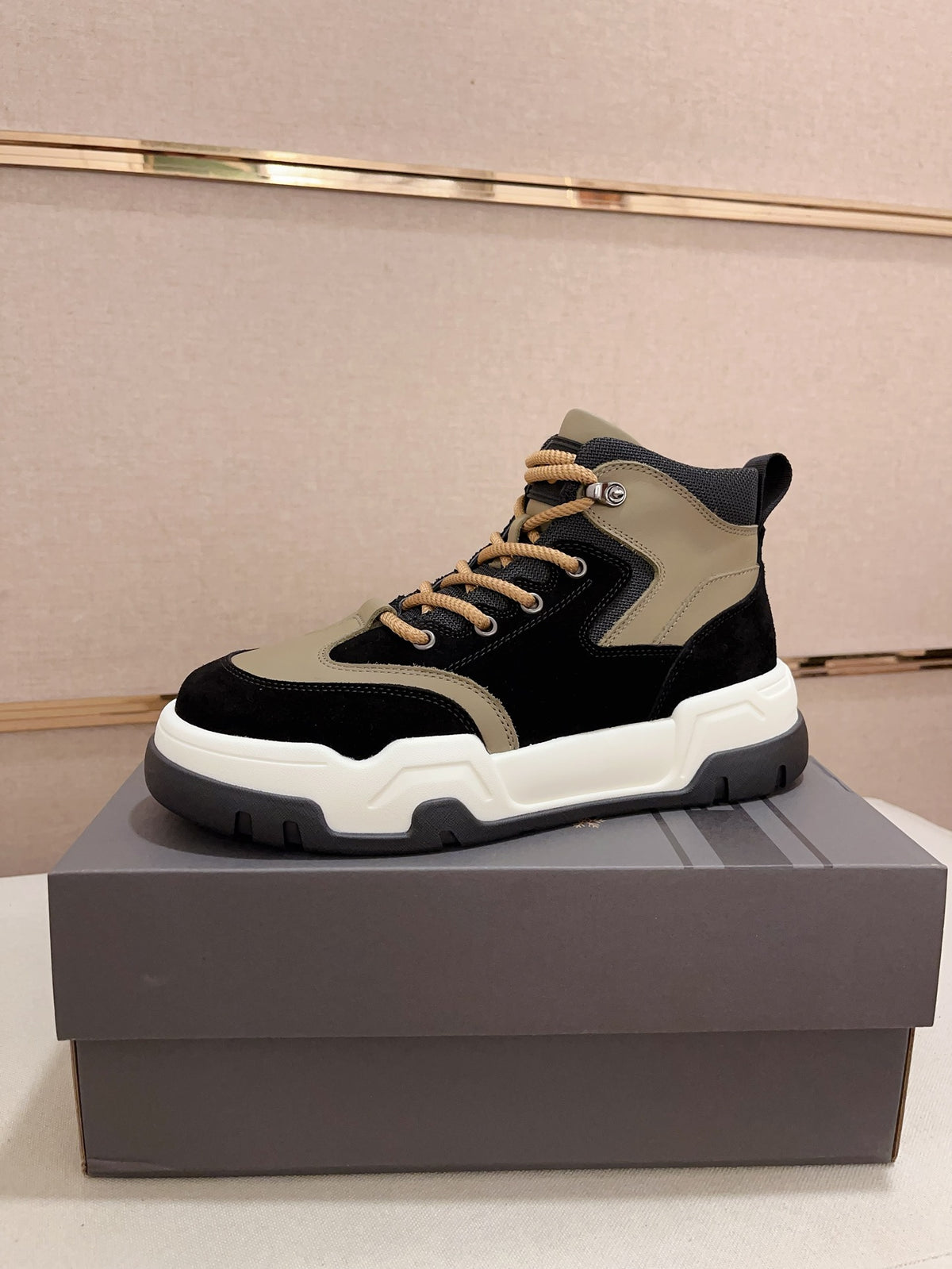 UGG High-Top Sneaker – Black & Olive Tri-Tone