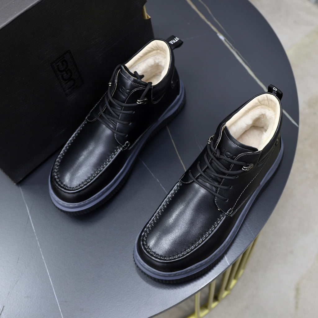 UGG Men's Leather Ankle Boot – Black | Fleece-Lined | Chunky Platform Sole