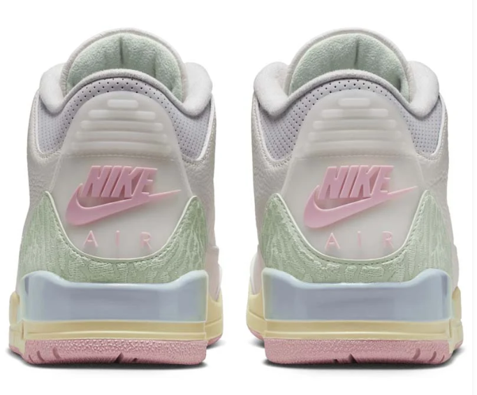 Air Jordan 3 Retro OG 'Spring Is In The Air' Sail/Jade Aura (IF4396-100)